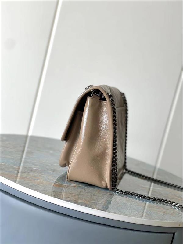 2026127204343427 650